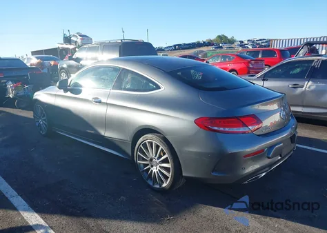 2017 Mercedes-Benz C 300 4Matic из США, поврежденный, VIN WDDWJ4KB7HF236771